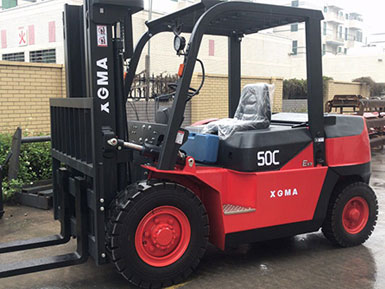 恭喜今日銷售部又出一單！廈工5.0T叉車壹臺(tái)