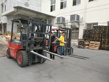 廈工叉車忠實(shí)的老客戶！感謝一路支持